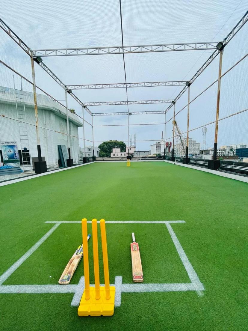Pitch N Play Pitch 2 Cricket, Anna Salai, Chennai