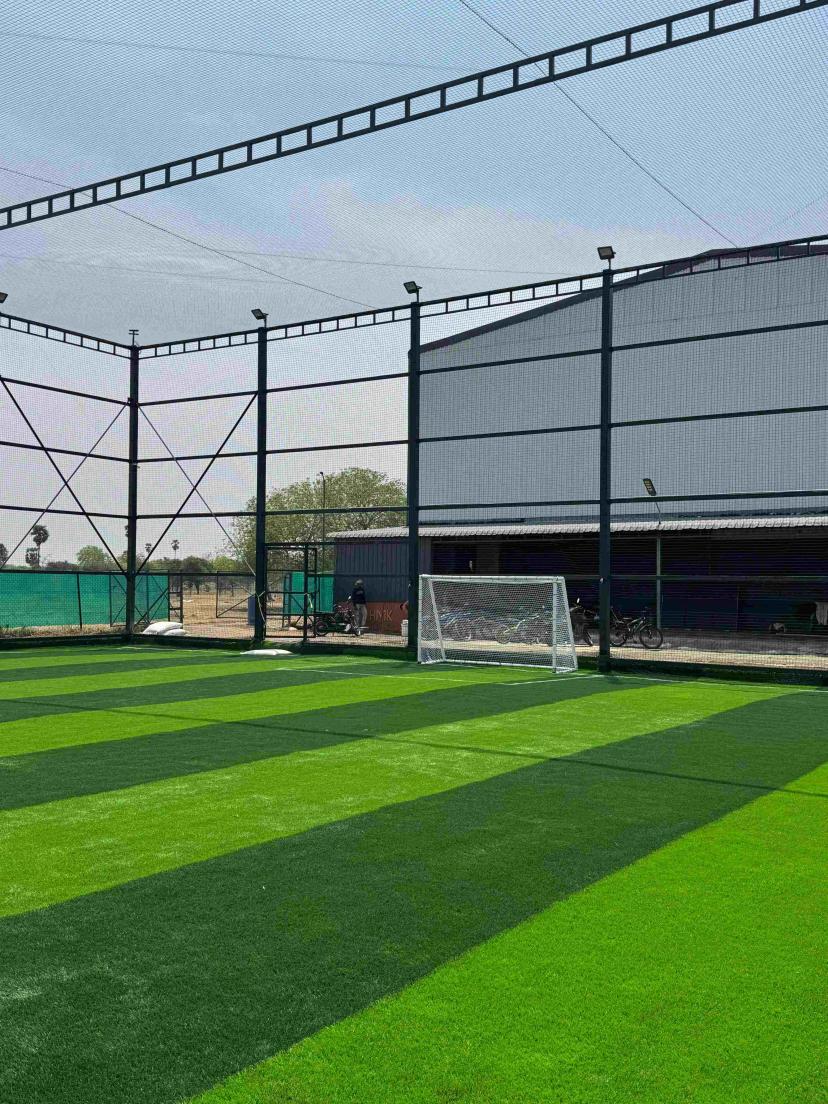 HMK TURF, Pallapatti, Karur