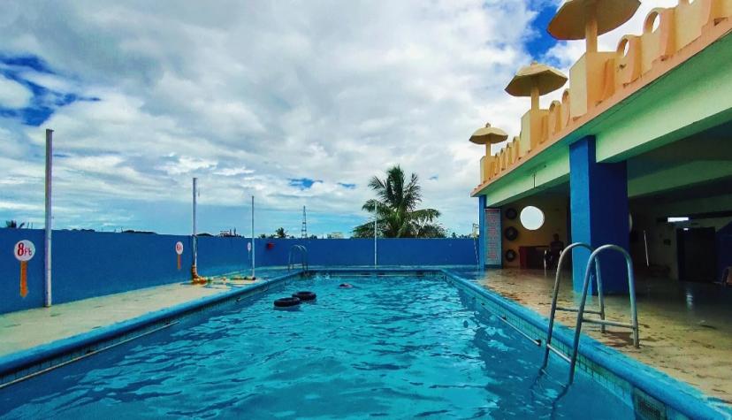 Chanma Rooftop Swimming Pool, Big Bazaar Street, Coimbatore