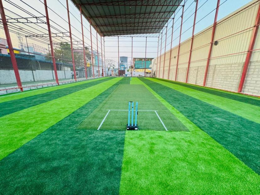 Spor Loungee INDOOR , Ponniammanmedu, Chennai