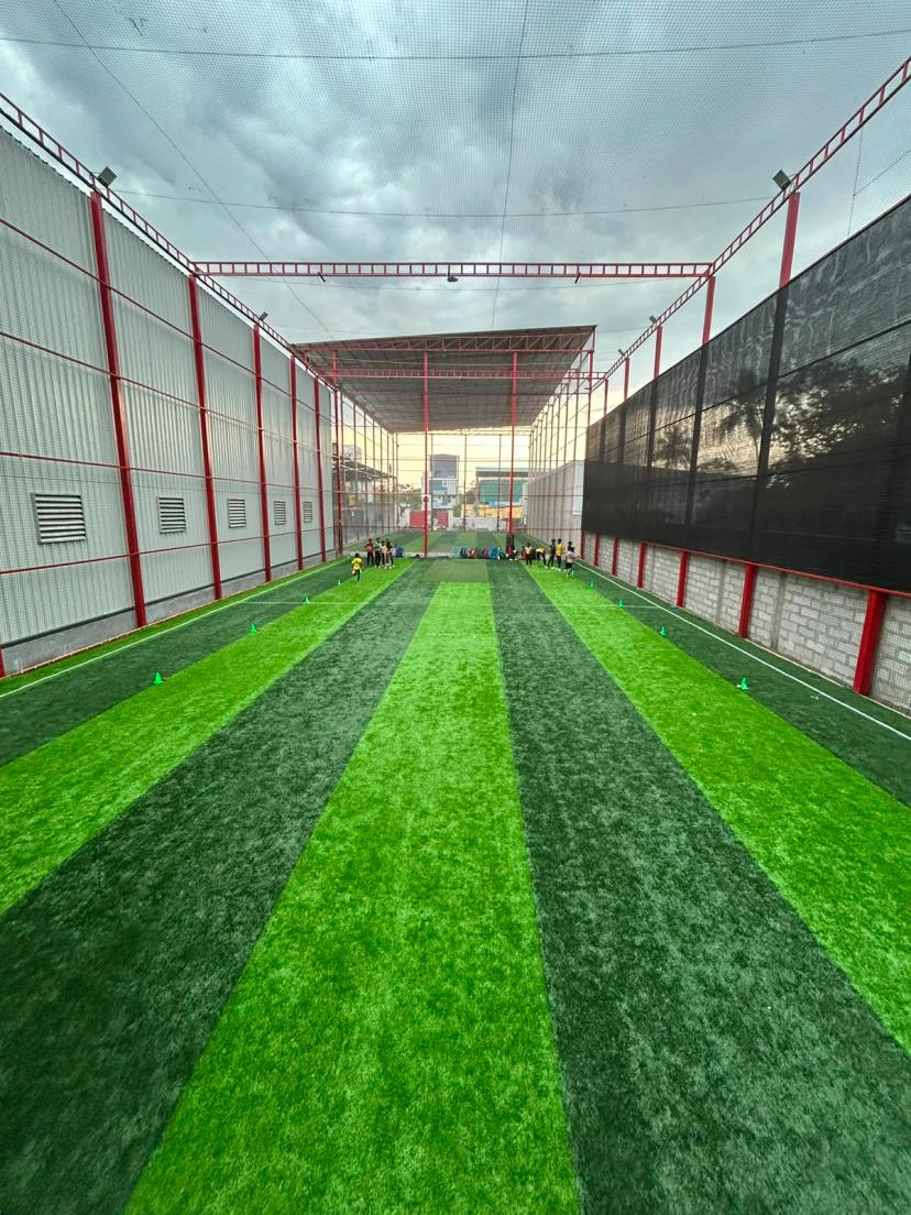 Spor Loungee OUTDOOR, Ponniammanmedu, Chennai