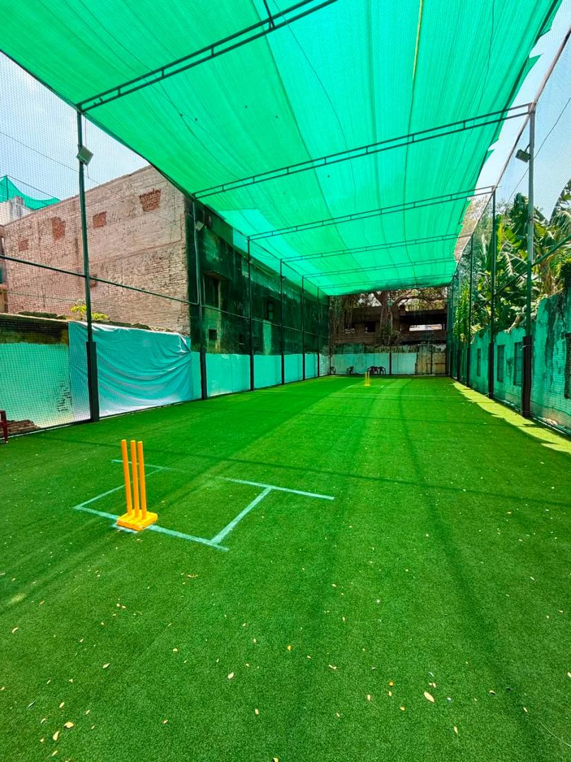 Six Hit Turf Zone, Choolai, Chennai
